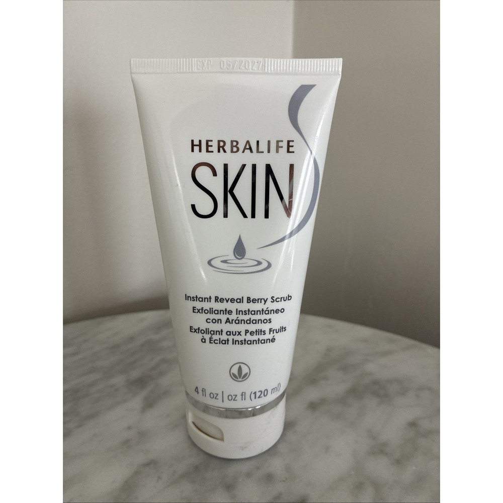 Herbalife Skin Instant Reveal Berry Scrub 4 oz/120ml New Sealed, USA Made